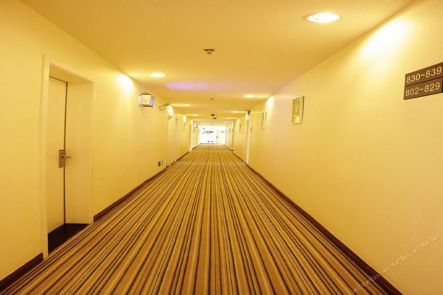 7Days Inn Wuhan Zhuankou Development Zone Jianghan University Buitenkant foto